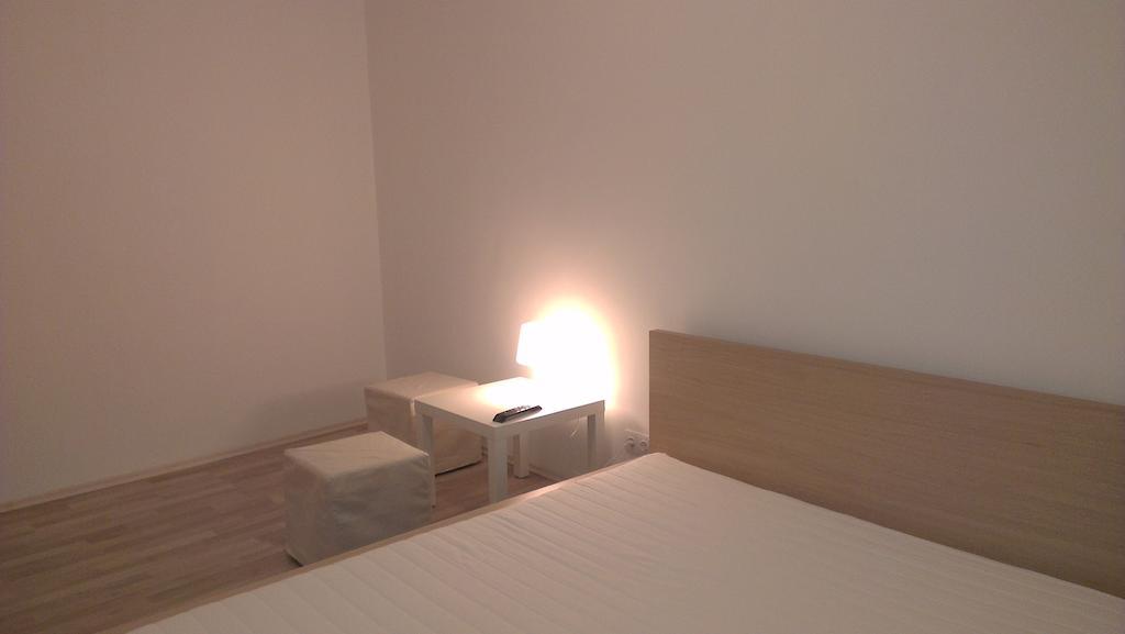 Apartment 4